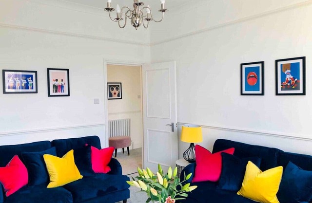 Superbe maison neuve de 3 chambres, élégamment décorée avec tout le confort moderne!