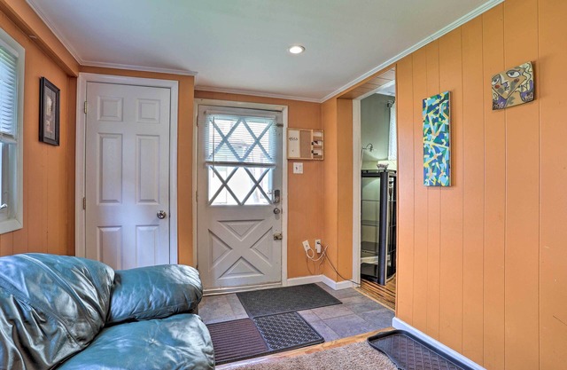 Suburban Home w/ Backyard Patio < 7 Miles to Dtwn!