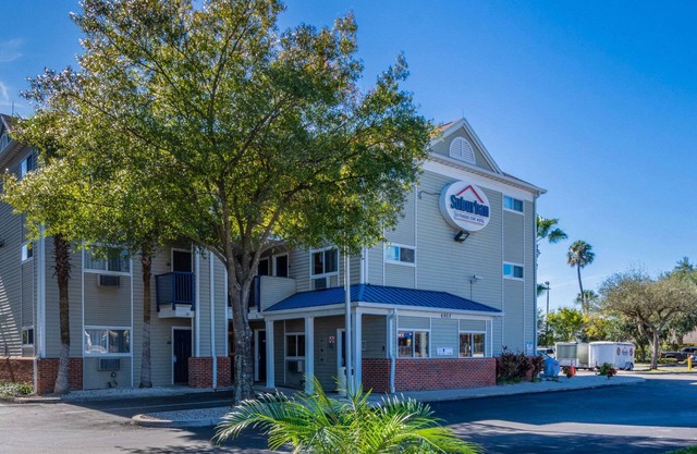 Suburban Extended Stay Hotel Airport
