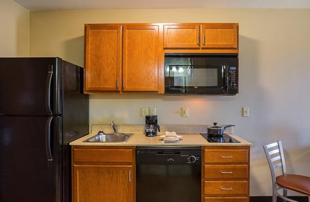 Suburban Studios Clarksville-Louisville North