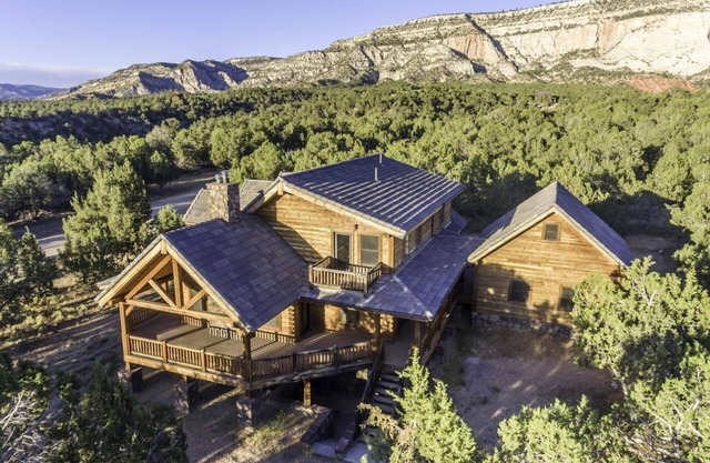 * Réservez sur Airbnb * East Zion, Bryce and Grand Canyons tous de Sugar Knoll Lodge
