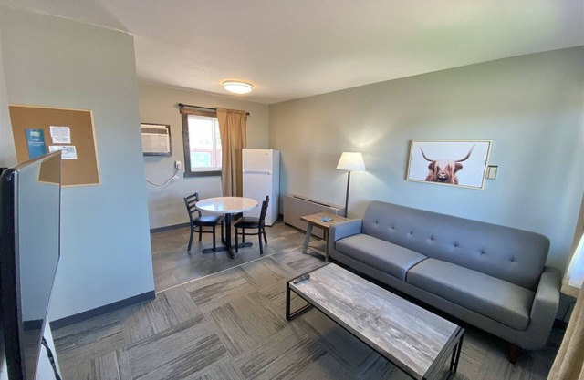 Suite 308 - Newly Renovated 2nd Floor Apartment