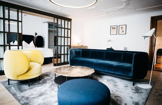 Suite "Festspielhaus / Cityflat" - non ref, excl. FST - arthotel Blaue Gans