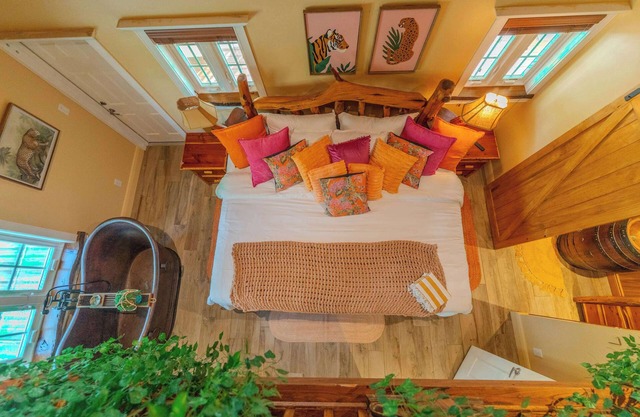 Suite for 4 Gulf Access, Heated Pool & Elevator!