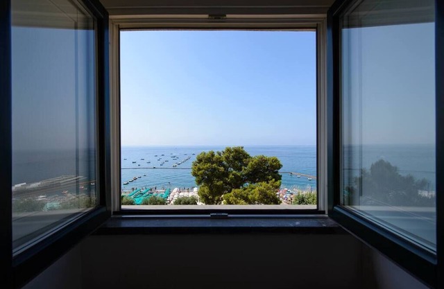 Suite Fragola - Fruit Flats - Sea View by AMALFIVACATION.IT-