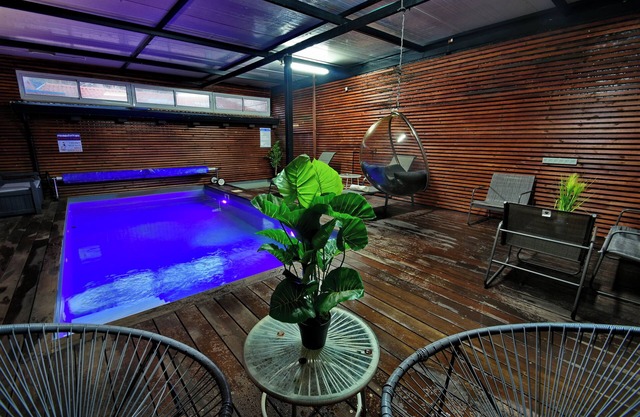 Suite with a private warmed pool
