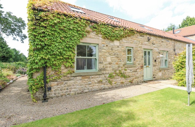 Summer Farm Cottage, CRAKEHALL