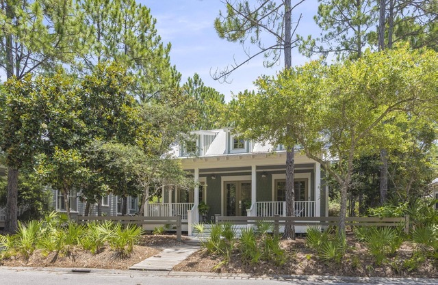 Summer Getaways Available! Newly Remodeled! 3 Adult Bikes! 30A Beaches!