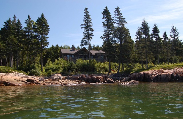 Maison au bord de l'eau de Summer Harbour avec 580 pieds de rivage