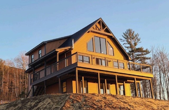 Santa's Village and miles of hiking trails await you in the White Mountains!