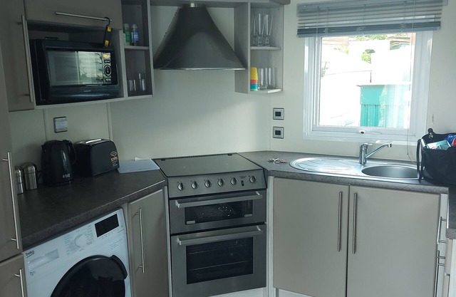 Summer Lodge Luxury Caravan in Hastings Free Wifi