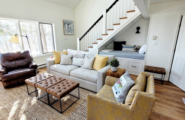 Ellison Bay Chalet with Stunning Lake Views!