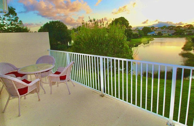 Summer Savings Treasure Coast Getaway 3BR Castle Pines in PGA Village
