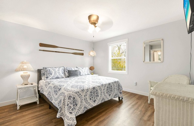 May Discount! 6-Bed Channel Home!