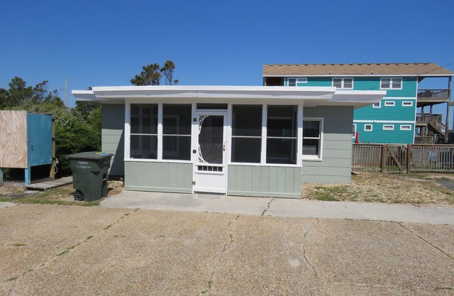 8310 S Old Oregon Inlet Rd - juste en face de l'océan avec accès à la plage privée