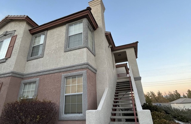 Summerlin Gorgeous Comfortable Stunner!!!