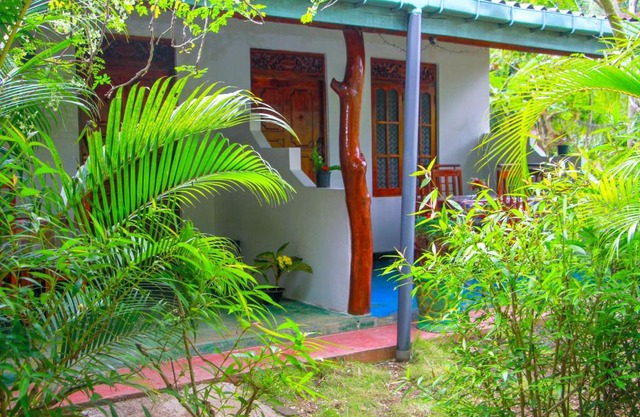 Sun Flower Homestay Sigiriya