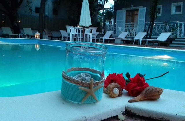Sun Helios Garden Aparthotel