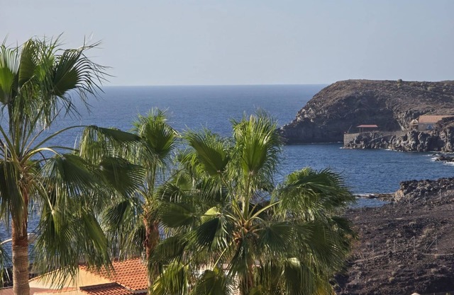 Sun Kissed Vacation Home 3BR Retreat by the Ocean