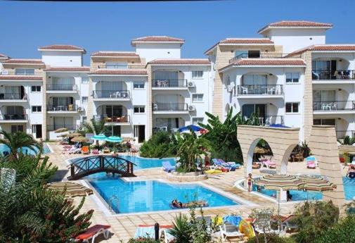 Sun Rise Beach Club