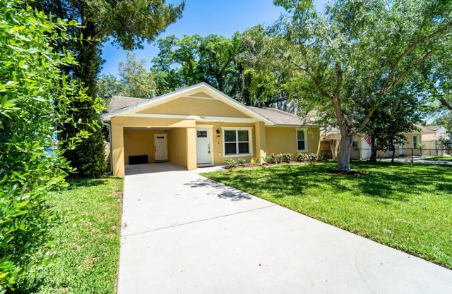 KMG: "SUN VILLA" 3BD 2BA TPA HOME W / SPA PRES USF