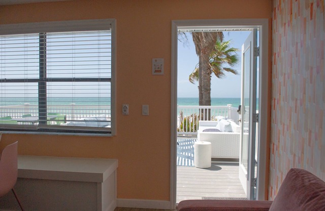 Sunburst Inn The Combo - Room 11 & 8