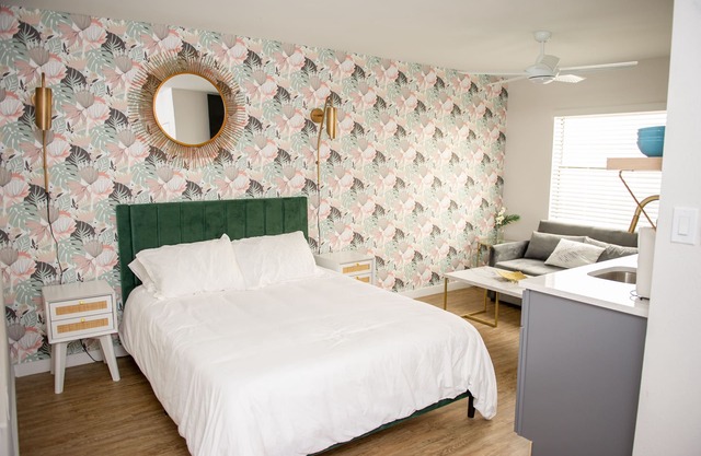 Sunburst Inn The Classic - Room 3