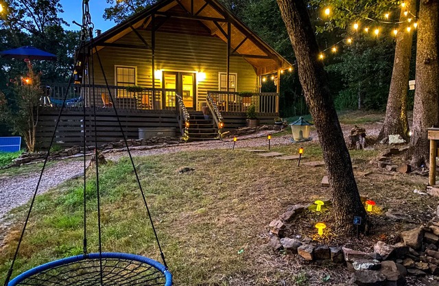 Sundance Cabin: 20 secluded acres w/mountain view!
