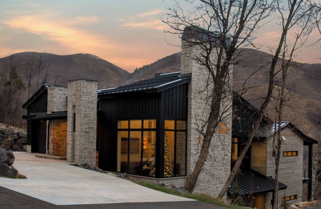 Sundance Cabin - 5 Bedroom Luxury Mountain Home right in the heart of Sundance