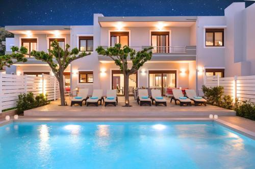Sunlight Villa Beheizter Pool