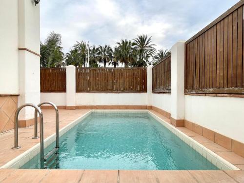 Sunlit Villa near Golf & Sea, cleaning included