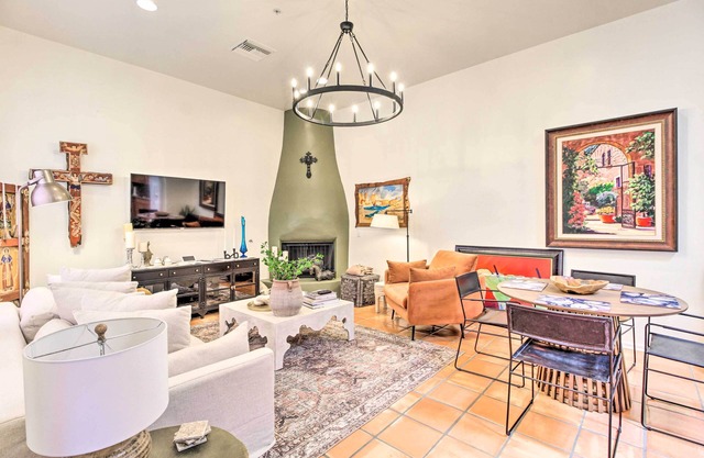 Sunny Adobe Retreat w/ Hot Tub & Mtn Views!