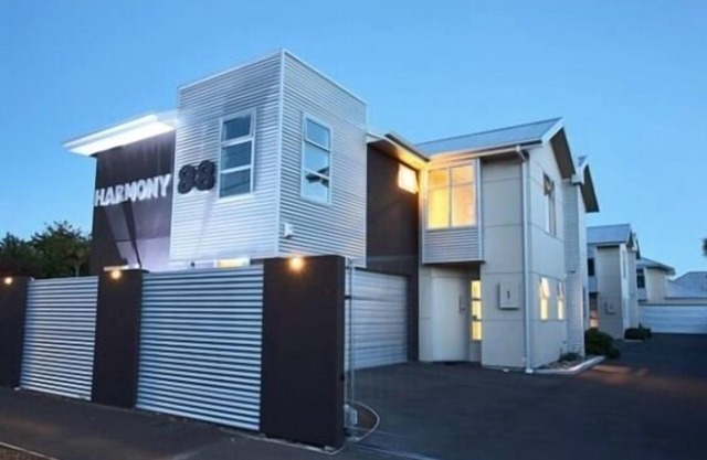 Logement familial et de groupe spacieux et ensoleillé