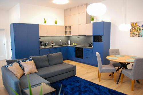 Sunny apartment in Buda