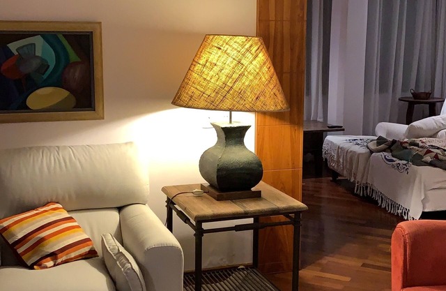 Appartement ensoleillé, bien situé et grand