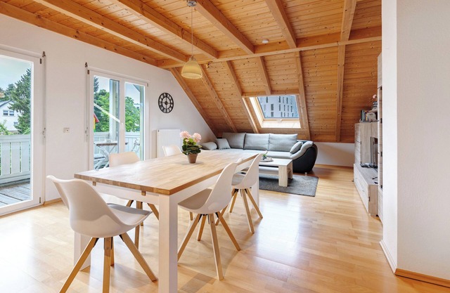 Appartement ensoleillé avec balcon et Wi-Fi