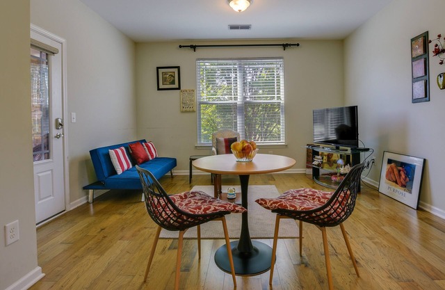 Sunny Apex Vacation Rental w/ Pool Access!