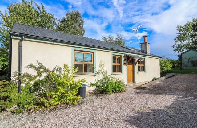 Sunny Hill, GRAND STRICKLAND