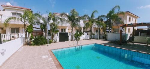 SUNNY HOME