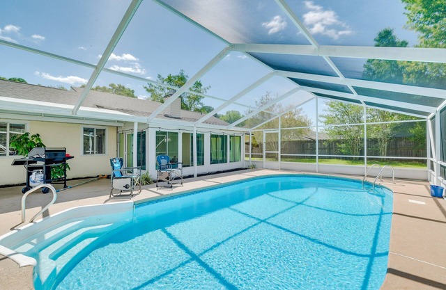 Sunny Ocala Oasis w/ Grill: Near National Forest!