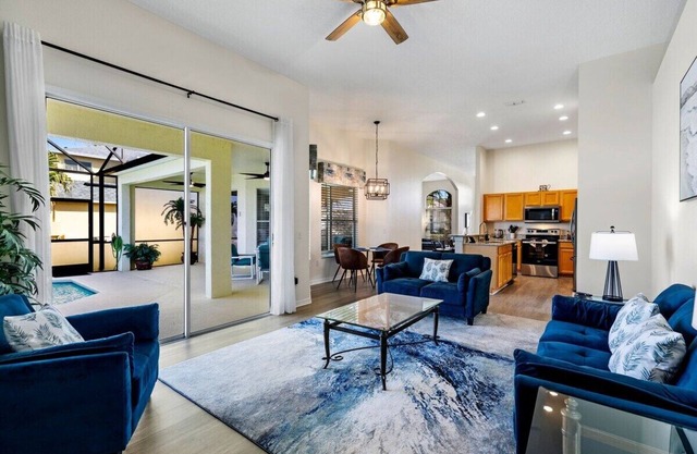 2025 Sunshine State Stays: Book Your Florida Home Now