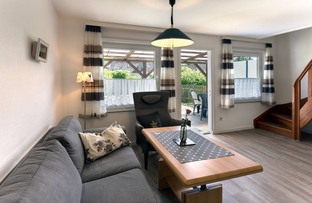 Sunny terraced house close to the beautiful beach.