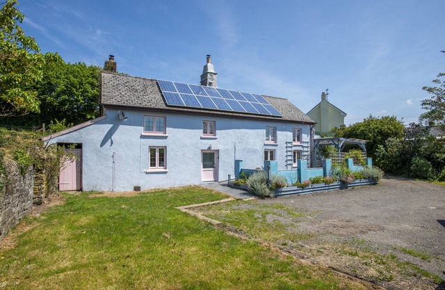 Sunnyside, North Molton