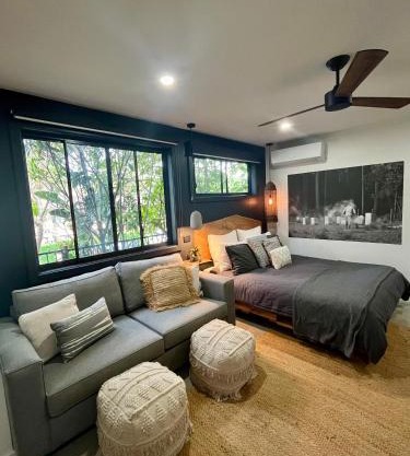 Sunnyside Studio - Pet Friendly Luxury Escape