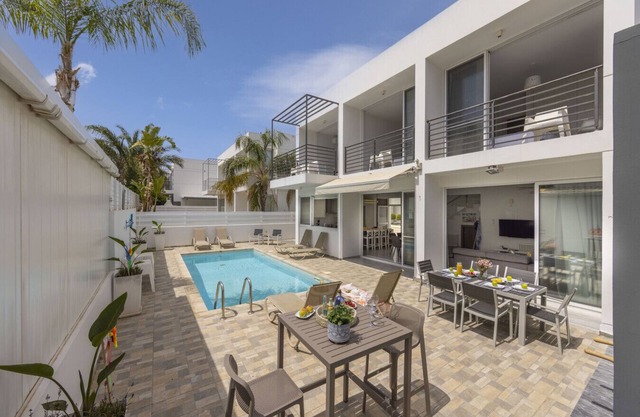 SunnyVillas: 3BR Luxury Villa ☆ Private Pool