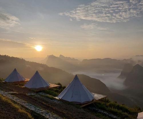 Sunrise Ha Giang Camping An Introspective Stay