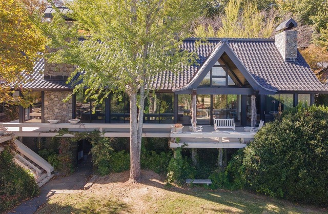 Sunrise Ridge Villa - Luxury Retreat on Paris Moutain!