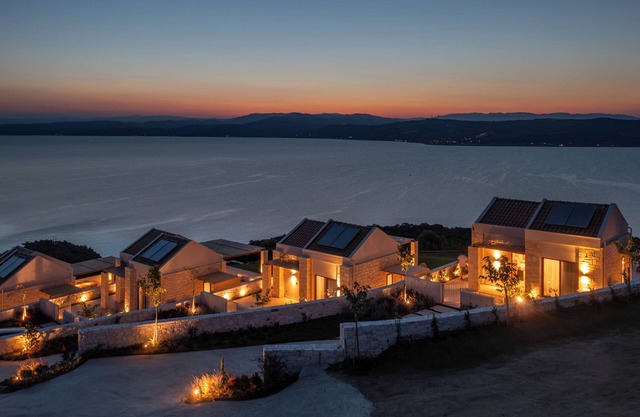 Sunrise Villas