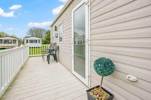Sunscape Lodge