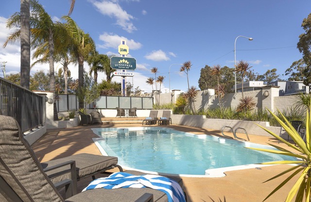 Sunseeker Motor Inn